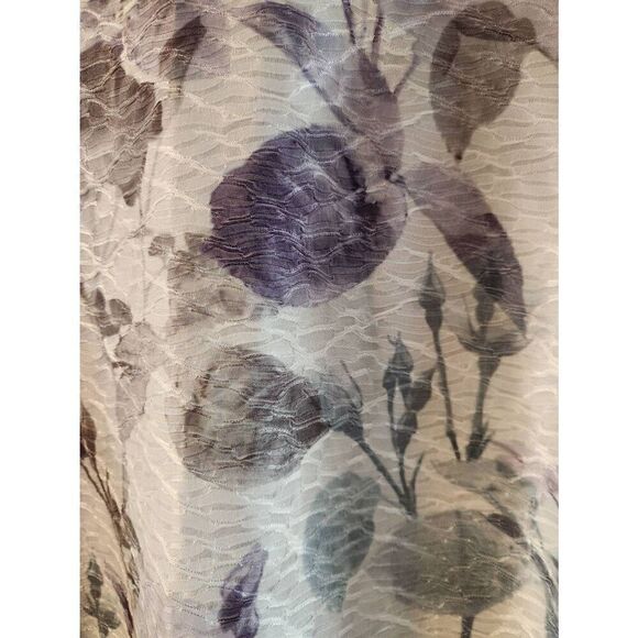 Alfred Dunner Petite Medium Women's Lavender Floral Top with embellished neck - Picture 2 of 4